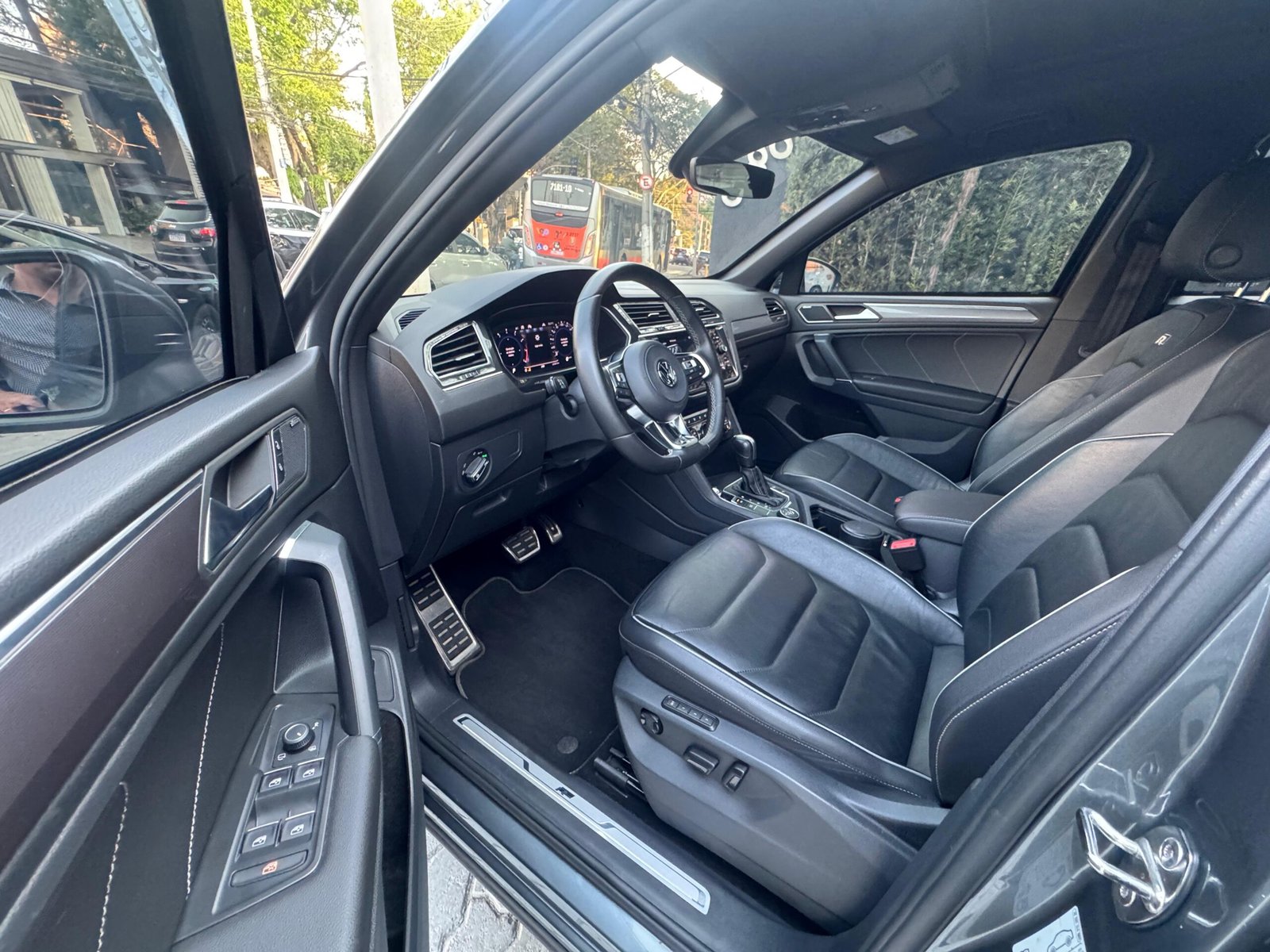 31a23918-2f71-47ac-8142-4d26113add25