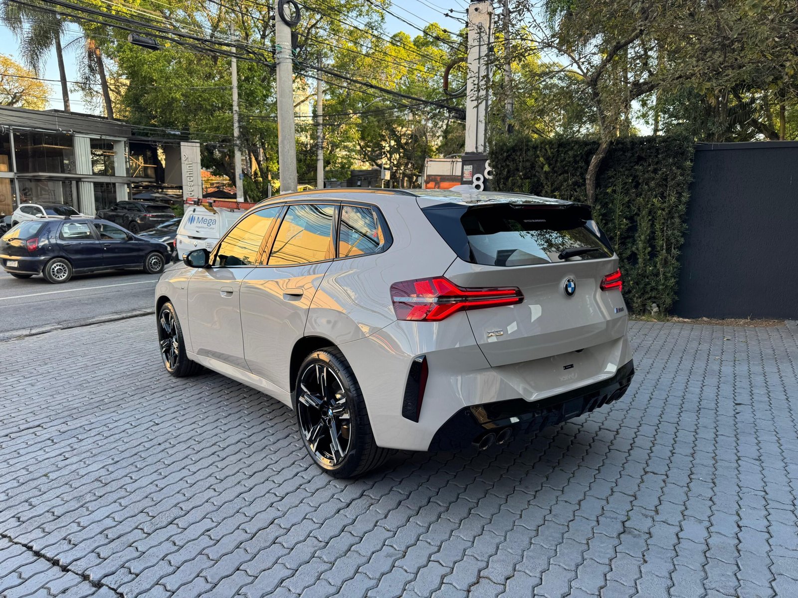 73210749-6233-4539-9aff-86eb3db3410a