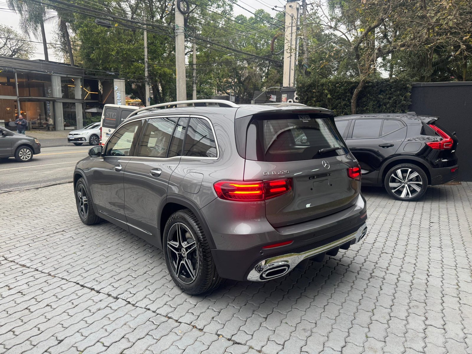 93c28c36-3a0e-4526-99ce-e57471c0f35d