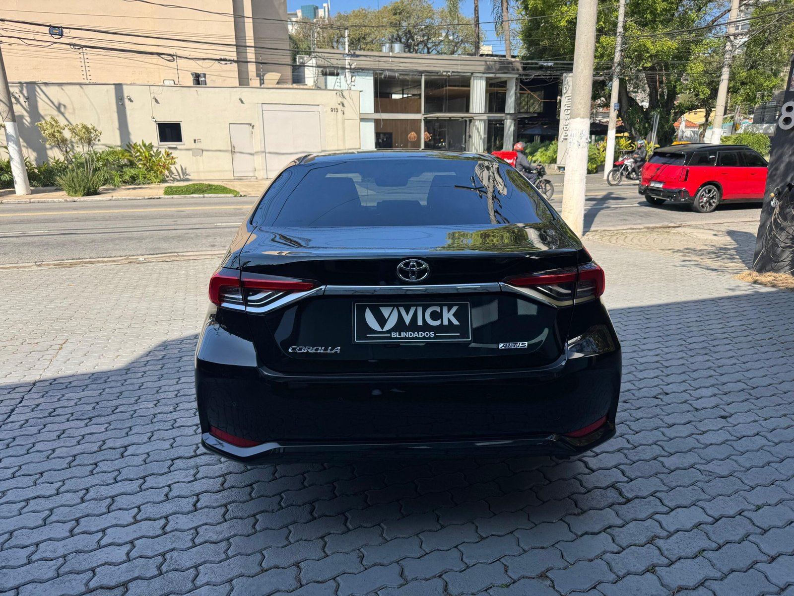 b93cfd3a-47f1-4abd-93f1-9575b9d2bd97