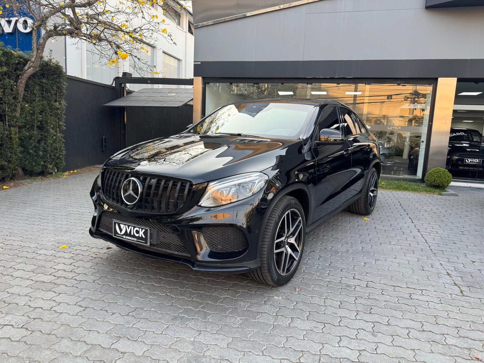 1b54ab3f-0c5f-4a98-b259-40751f2f3de5