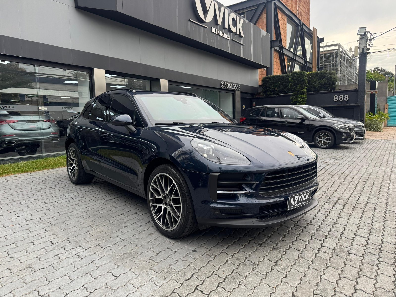 57605997-f101-4215-9959-d285681d744d