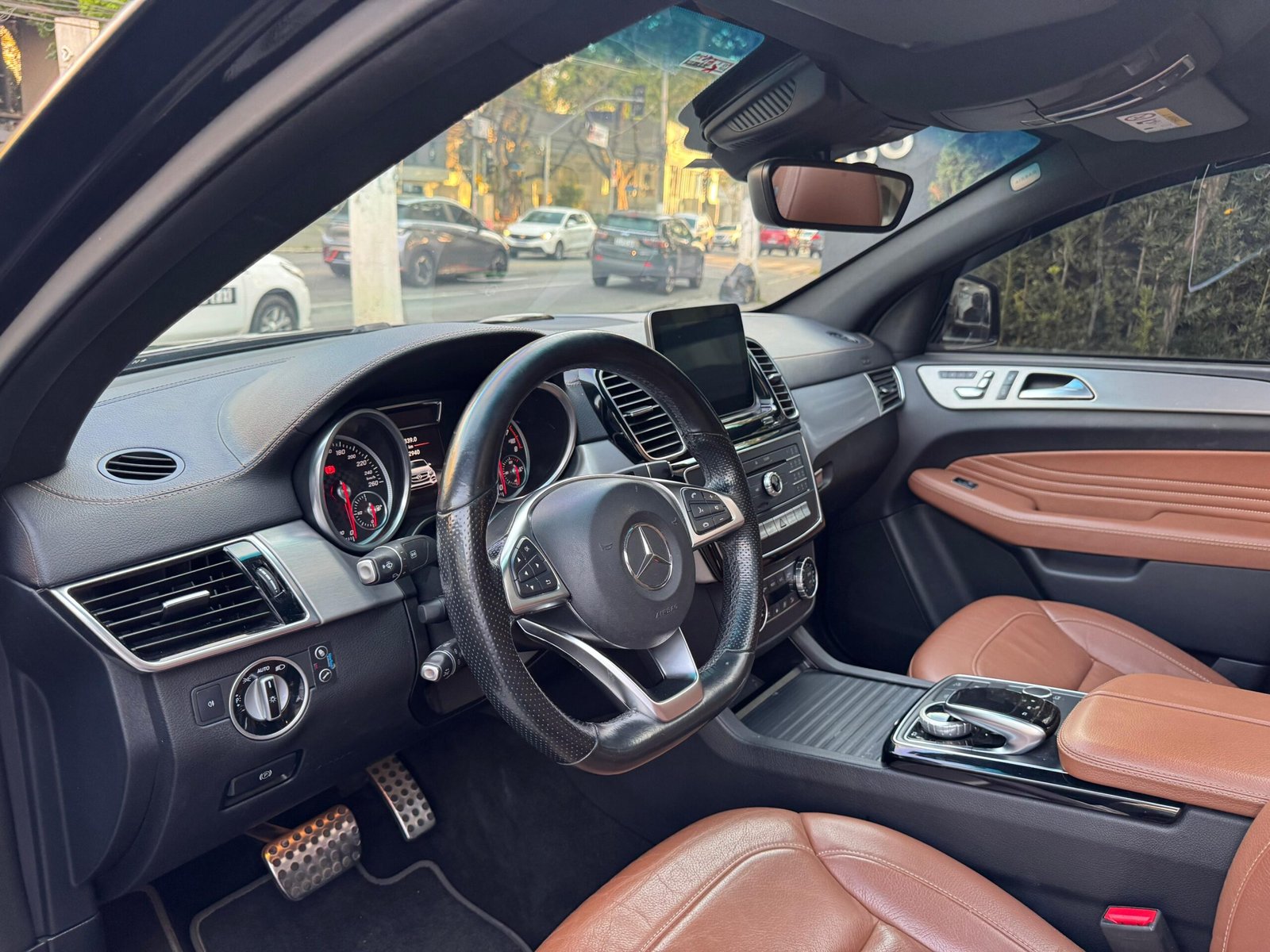 8d0d9ec9-f7cd-4c41-8cfe-d7e86a6333f9