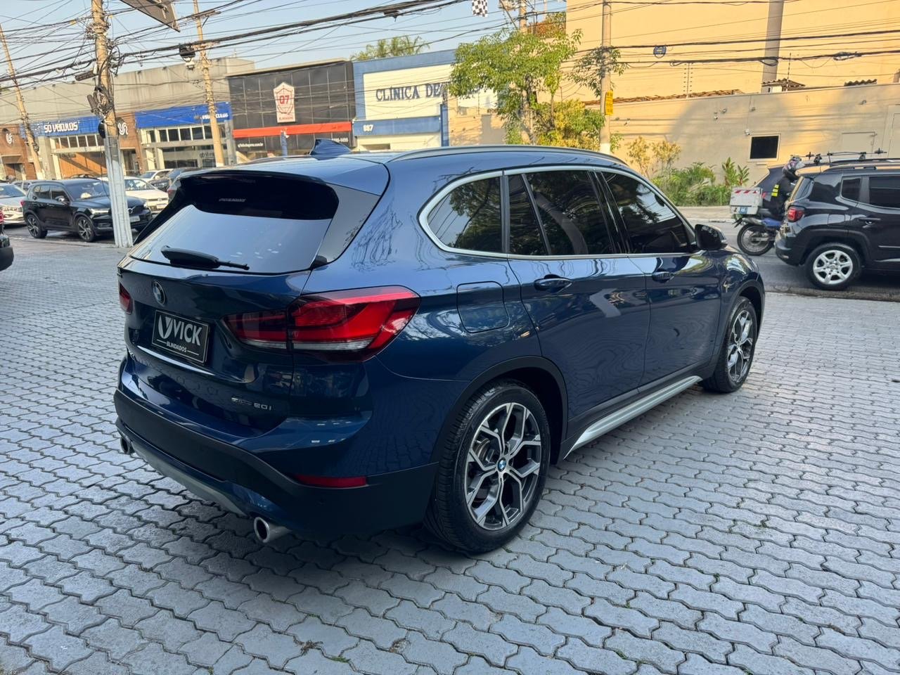 22697303-8574-481b-bf88-06b0d6bcf51c