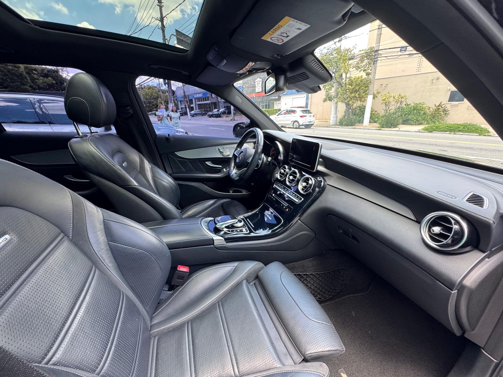 9d90cd1c-e64c-4e5b-993b-132cb9a56e93